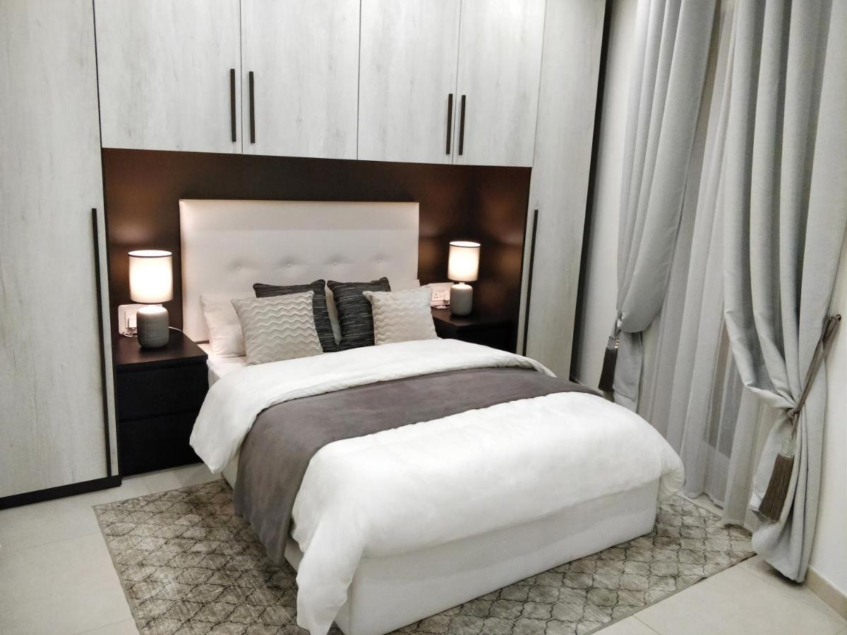 Central Rooms - Near Valletta & Sliema - Best Bus Lines Hamrun 외부 사진